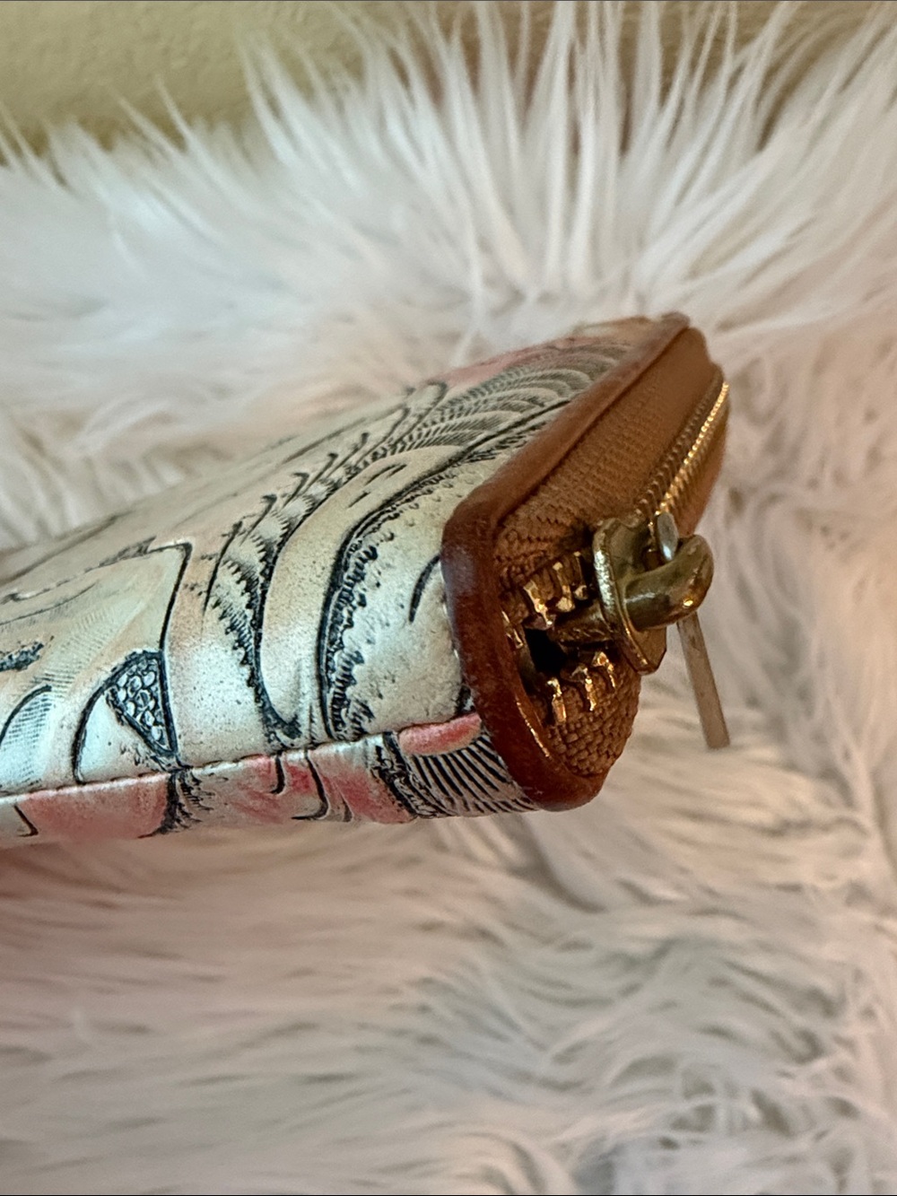 Brahmin Peach Floral Leather Zip Wallet with Gold Bar - Picture 9 of 10